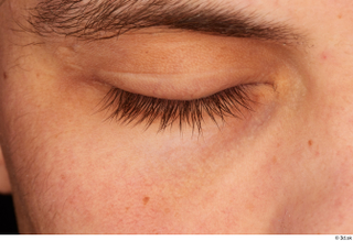 George Lee eye eyelash 0001.jpg